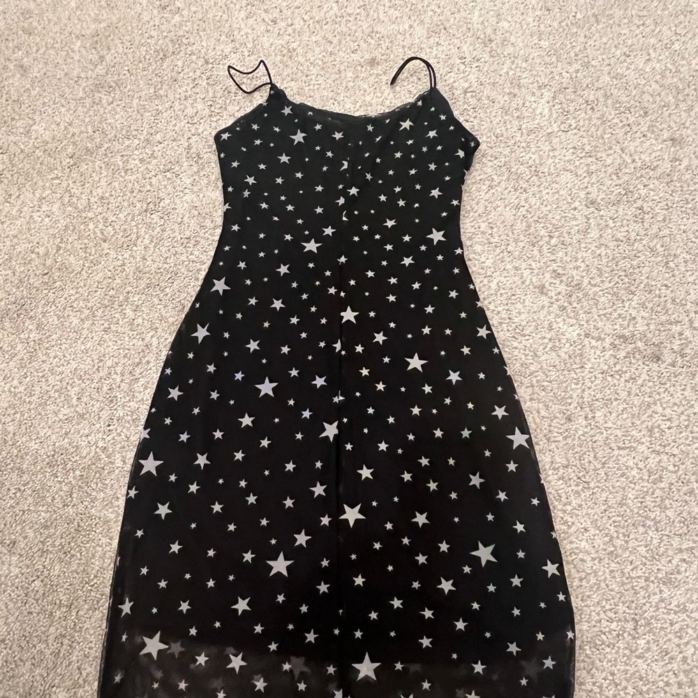 Girls dress.